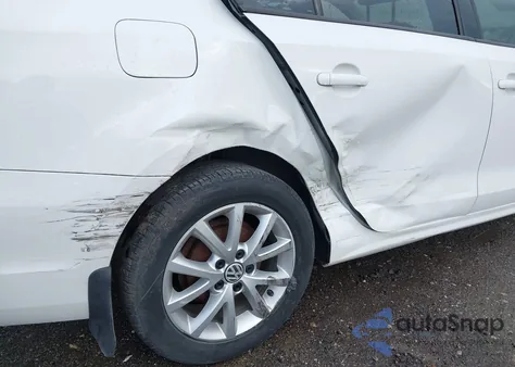 2011 Volkswagen Jetta 2.5L Se from USA, damaged, VIN 3VWBZ7AJ2BM395052